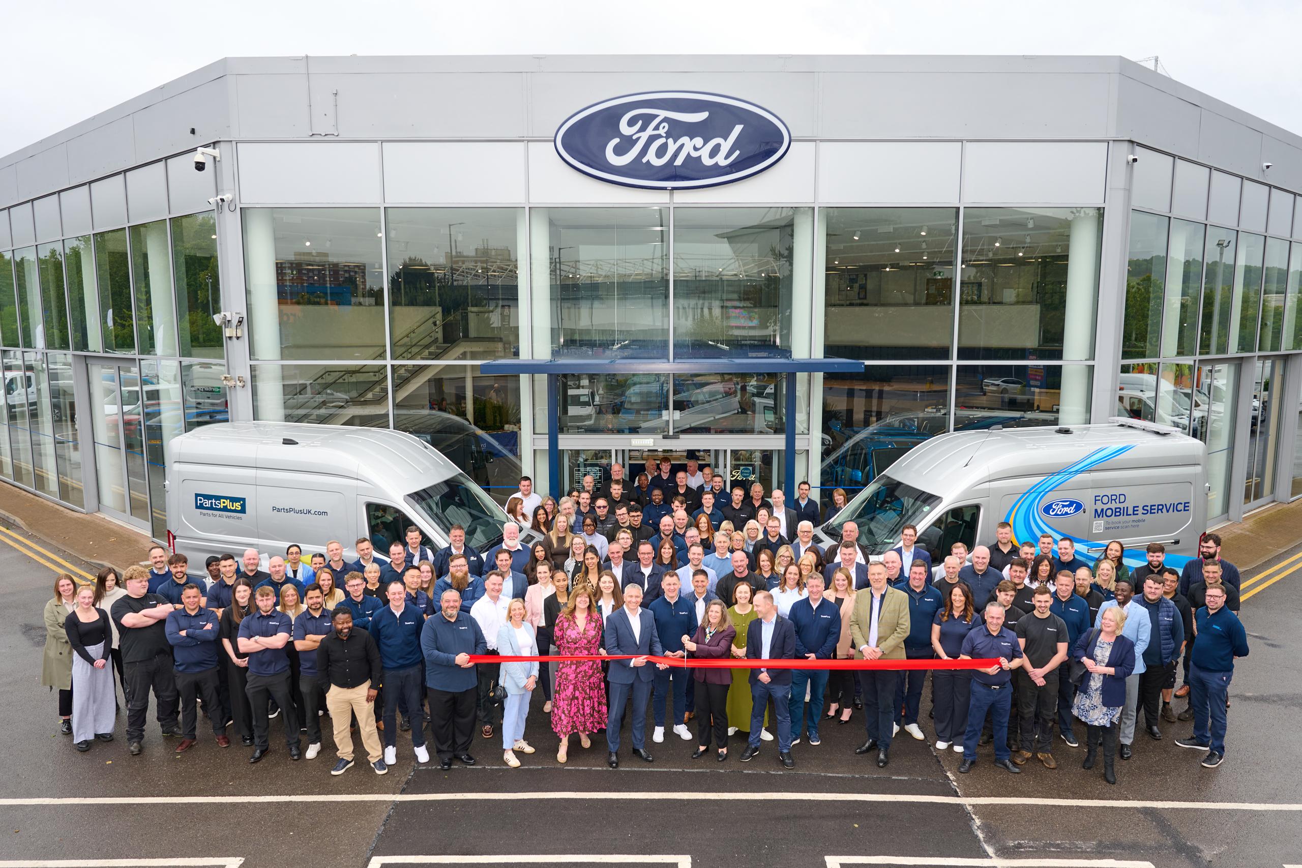 TrustFord celebrates official opening of Ford Pro Transit Centre in Bristol