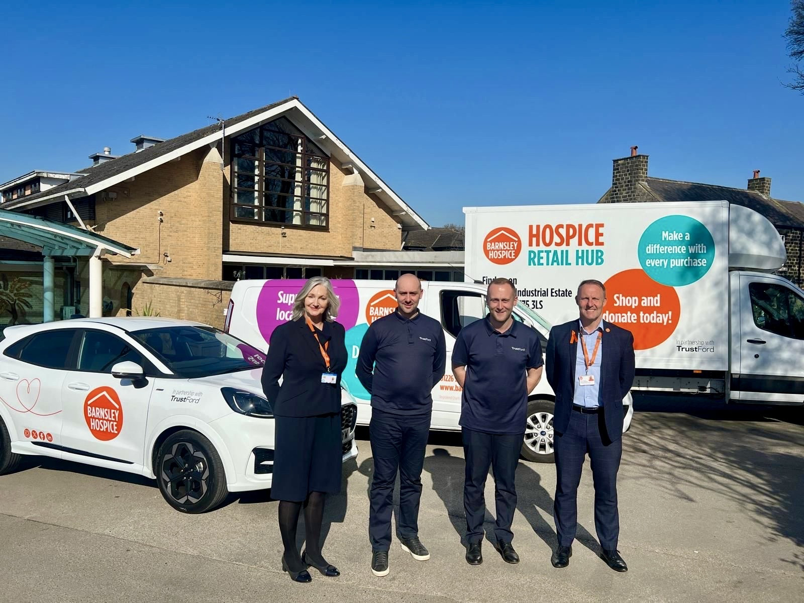 TrustFord Barnsley strengthens ongoing support for Barnsley Hospice with Vehicle Loan and ‘Drive 4UR Community’ Event