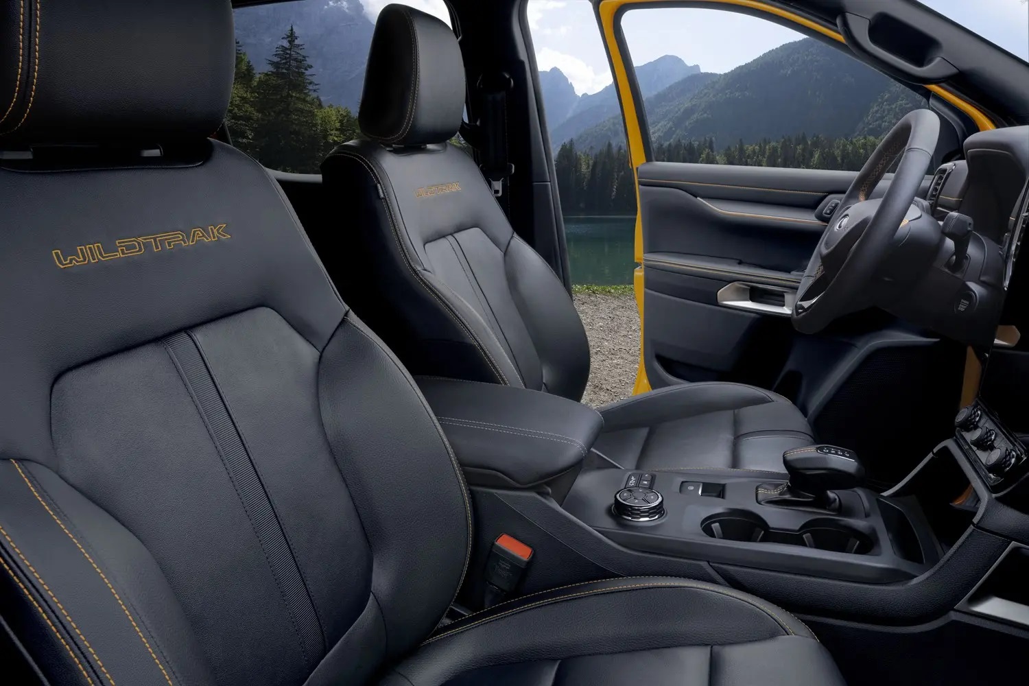 Leather seats with yellow stitching